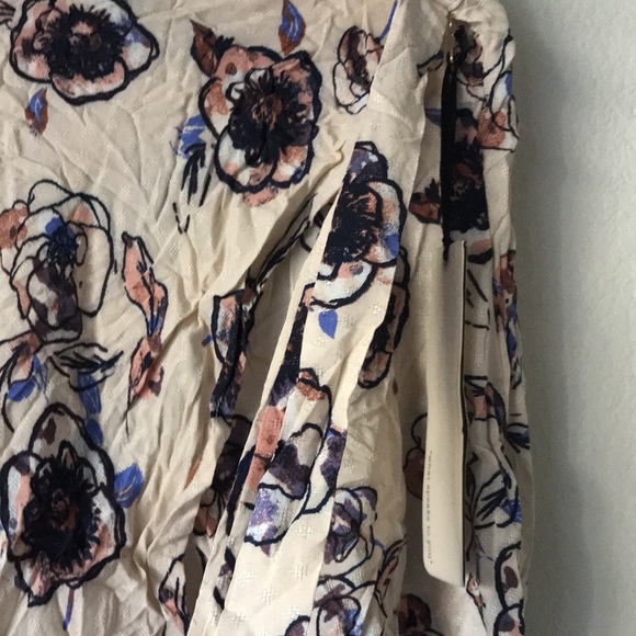 ❌donated❌Floral faux wrap and striped skirt - Picture 6 of 11